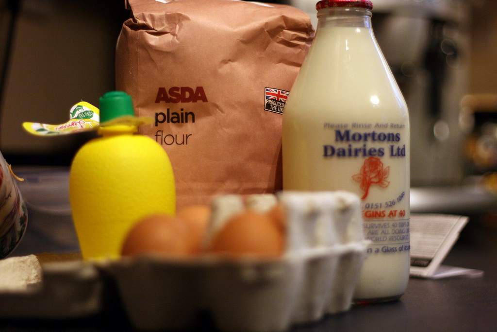 Benarkah Makan Telur Bersama dengan Susu Berbahaya?