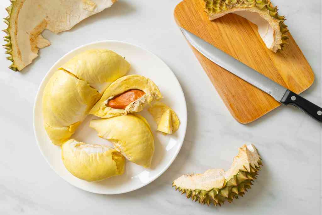 Bolehkah Ibu Hamil Makan Durian? Cek Jawabannya!