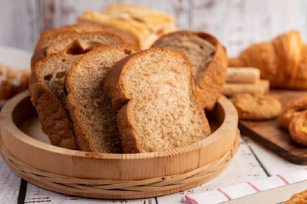 Bolehkah Penderita Diabetes Makan Roti? Cek Penjelasannya di Sini