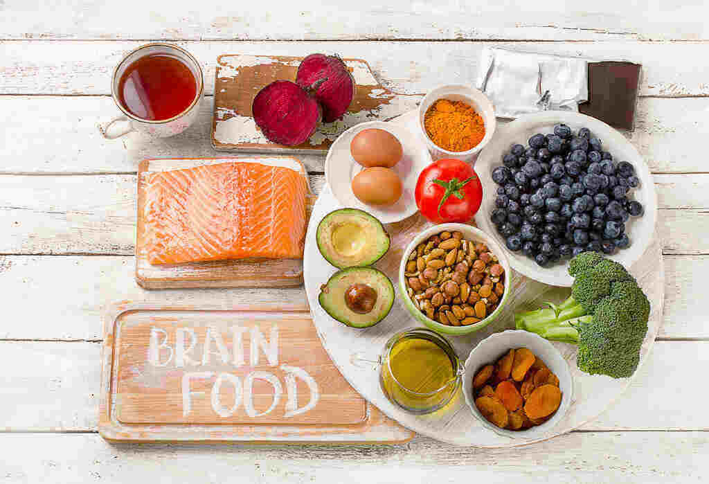 11 Makanan untuk Otak yang Patut Dikonsumsi Setiap Hari