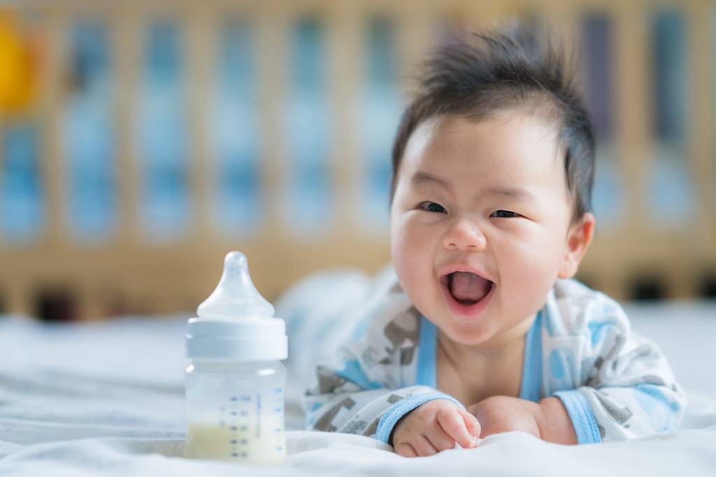 7 Cara Meningkatkan Pertumbuhan Rambut Bayi yang Sangat Tipis