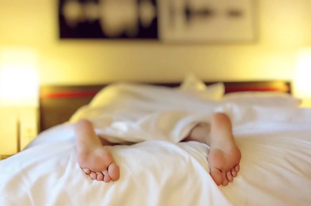 Kentut Saat Tidur Malam: Penyebab dan Cara Mencegahnya