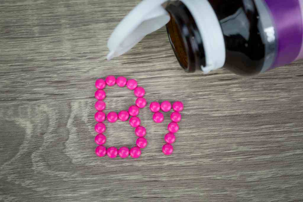 Biotin: Manfaat, Dosis, Efek Samping