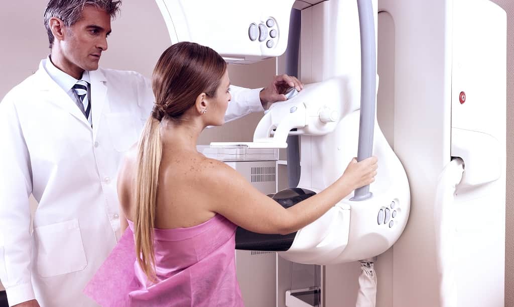 Mammografi: Tujuan, Prosedur, Efek Samping, dan Lainnya
