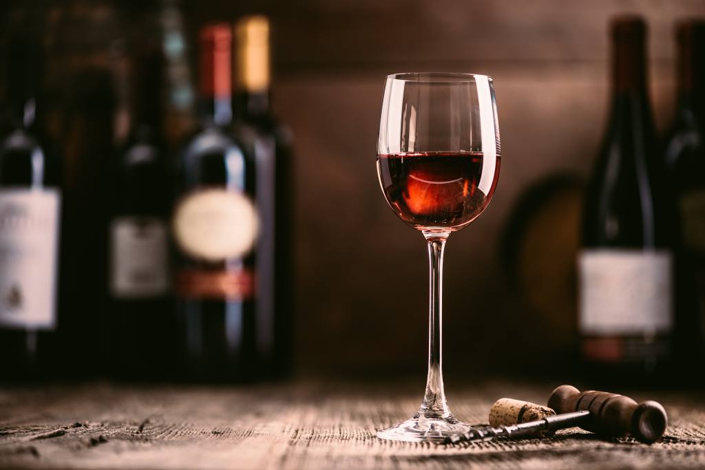 10 Manfaat Wine untuk Kesehatan yang Tidak Disangka-sangka
