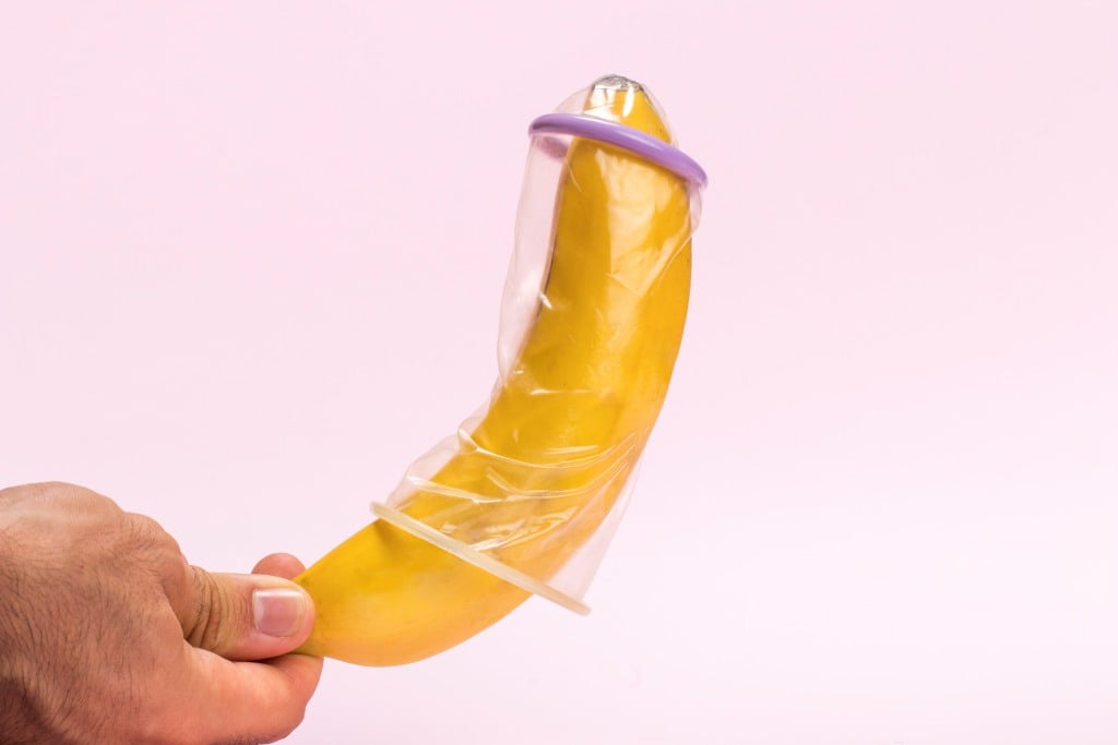 Perlukah Kondom Tetap Dipakai oleh Pasangan yang Sudah Menikah?