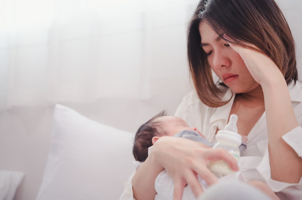 Gejala Baby Blues Syndrome dan Cara Mengatasinya