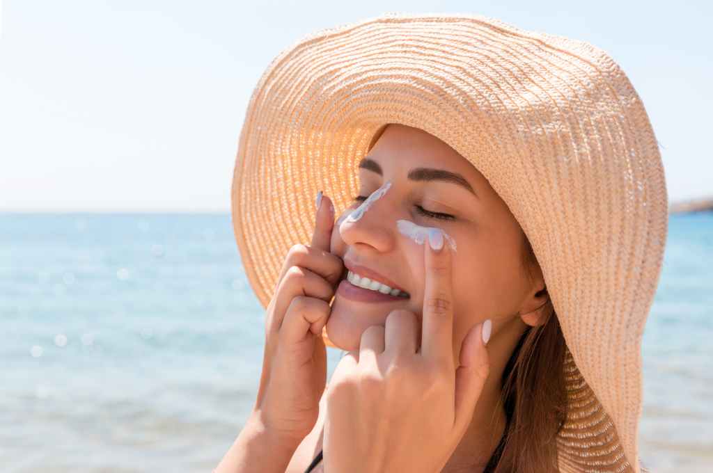 7 Cara Memilih Sunscreen yang Tepat Sesuai Jenis Kulit