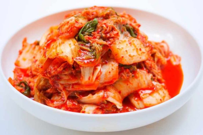 Meski Asam, Ini 11 Manfaat Kimchi Bagi Kesehatan Tubuh