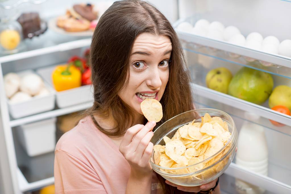 5 Cara Mengatasi Lapar Karena Emosi yang Berlebihan