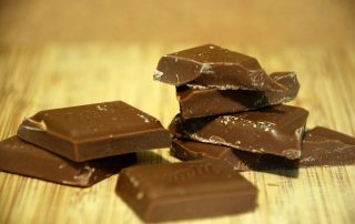 Benarkah Kabar Cokelat Bisa Dijadikan Obat Batuk?