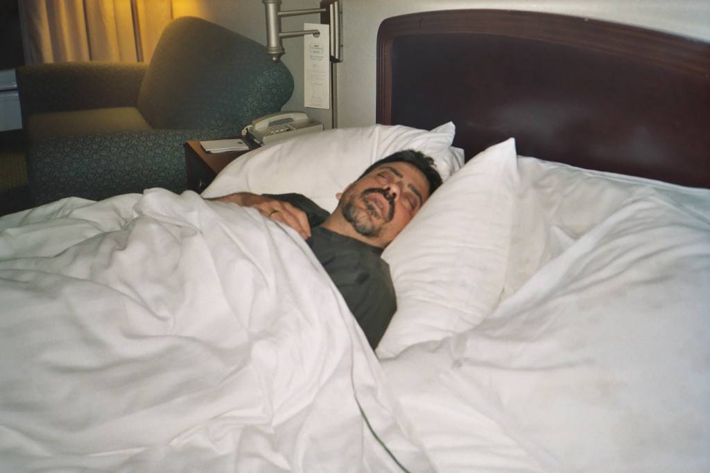 Banyak Berkeringat Saat Tidur Tanda Kanker?