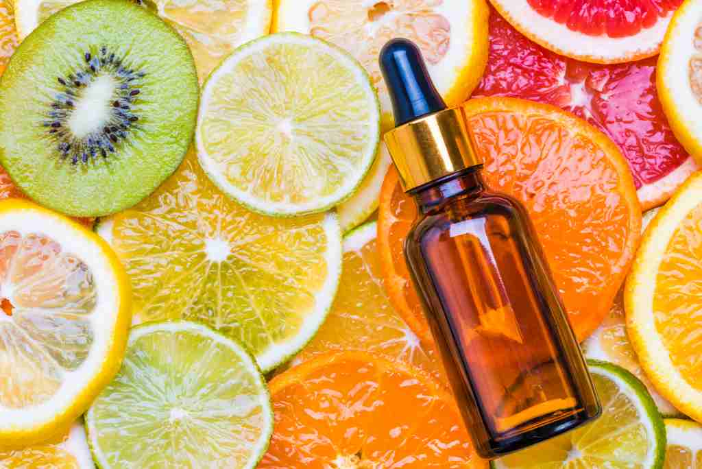 11 Manfaat Serum Vitamin C untuk Kecantikan Kulit
