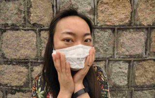 Cegah Virus Corona, Warga Negara Ini Tak Boleh Ciuman