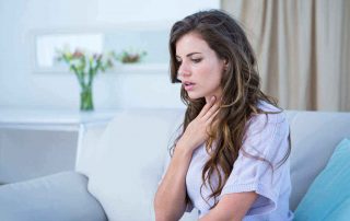 Tenggorokan Kering: 11 Penyebab dan Cara Mengatasinya