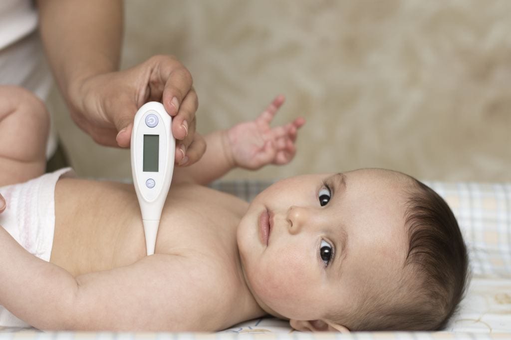 Suhu Normal Bayi: Cara Mengukur dan Jenis Termometer yang Tepat