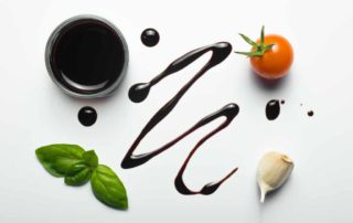 10 Manfaat Balsamic Vinegar, Kandungan, dan Efek samping