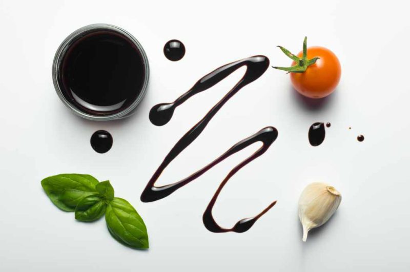 10 Manfaat Balsamic Vinegar, Kandungan, dan Efek samping