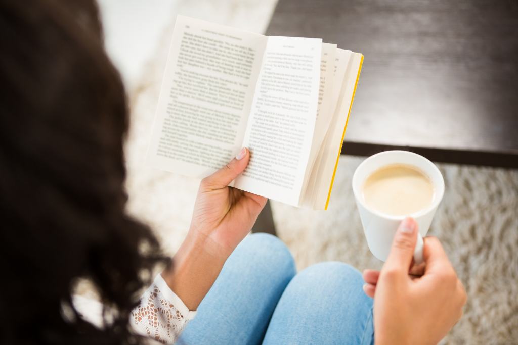 10 Manfaat Membaca Buku untuk Tubuh dan Pikiran
