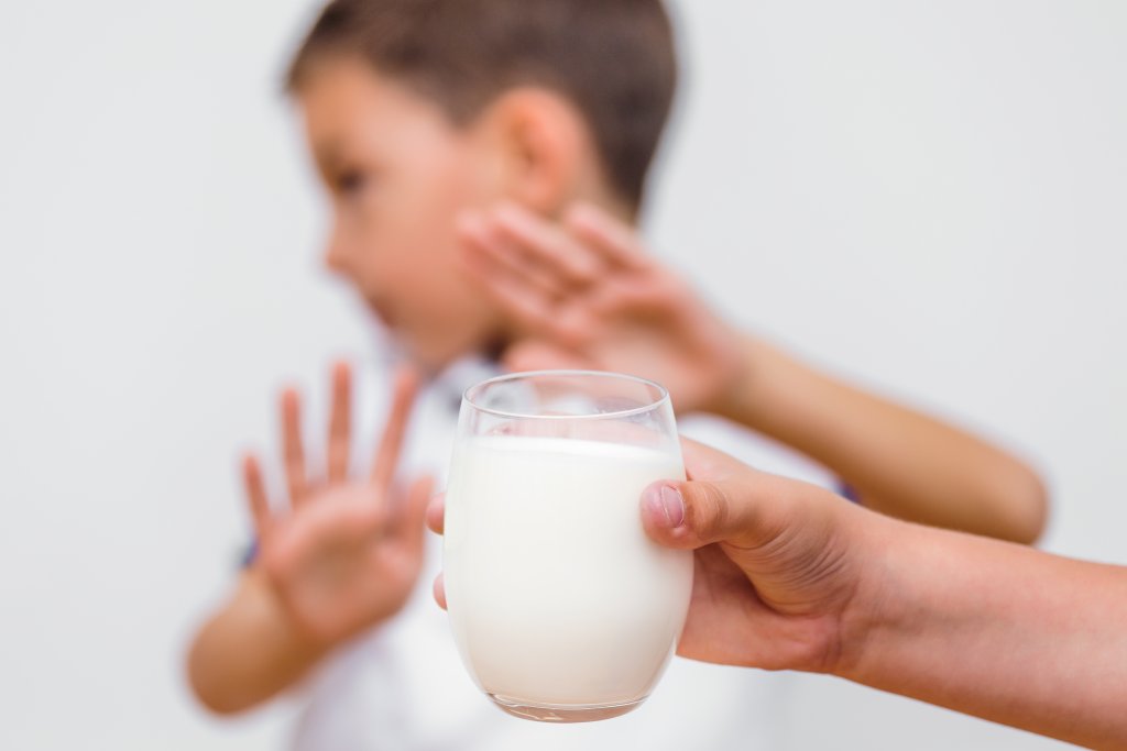 9 Ciri Alergi Susu Sapi dan Cara Penuhi Kebutuhan Nutrisi dengan Susu Termodifikasi
