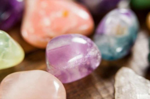  Crystal  Healing  Therapy Manfaat Jenis Cara  Kerja Efek 