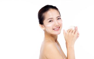 Moisturizer untuk Kulit Berminyak, Begini Cara Memilih dan Manfaatnya