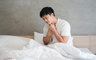 9 Penyebab Bangun Tidur Tenggorokan Sakit dan Cara Mengobatinya