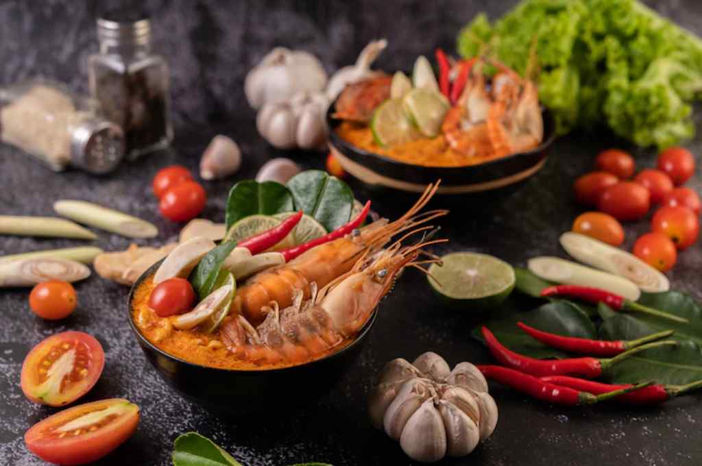 14 Makanan Khas Thailand yang Sehat dan Lezat, Mau Coba?