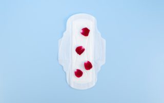 10 Penyebab Menstruasi Lama dan Cara Mengatasinya