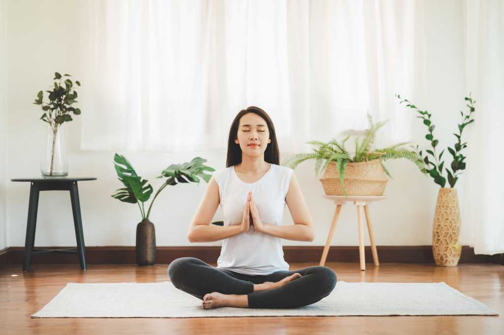 6 Manfaat Yoga Asana bagi Kesehatan Tubuh