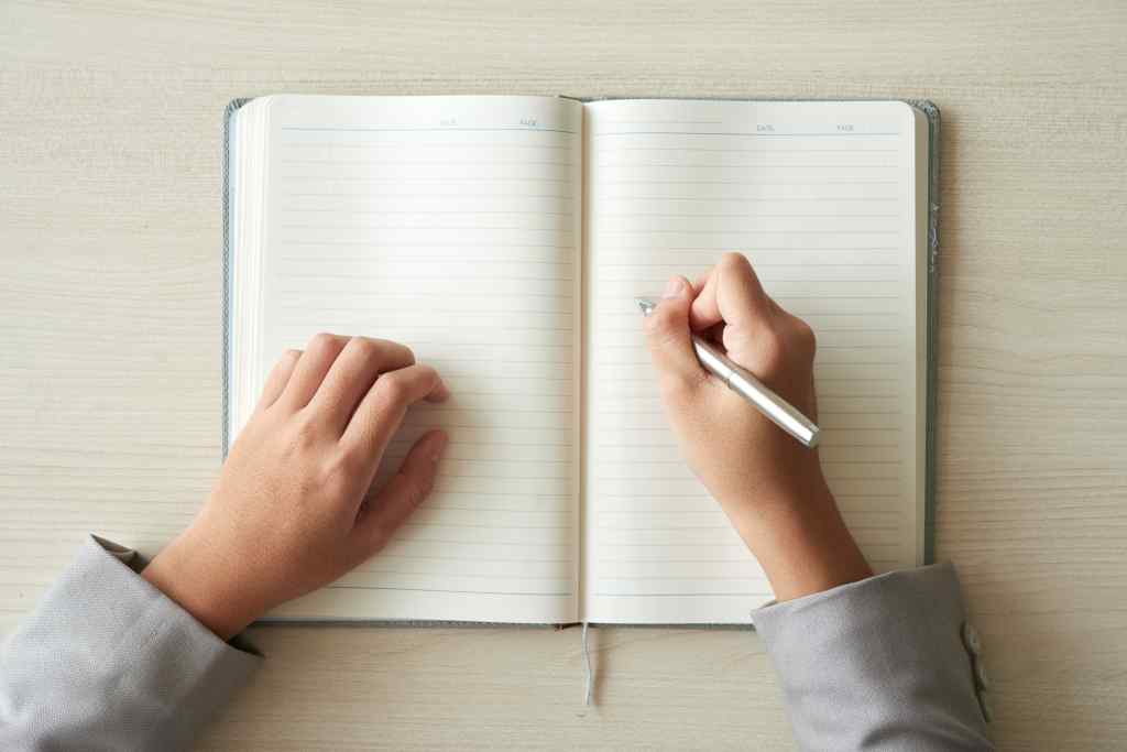 Penting, Ini 6 Manfaat Journaling untuk Kesehatan Mental