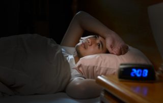 7 Cara Agar Bisa Cepat Tidur saat Gelisah