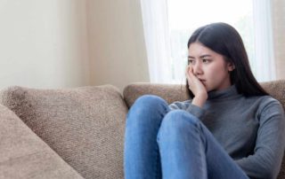 10 Cara Mengatasi Depresi yang Efektif, Alami dan Medis